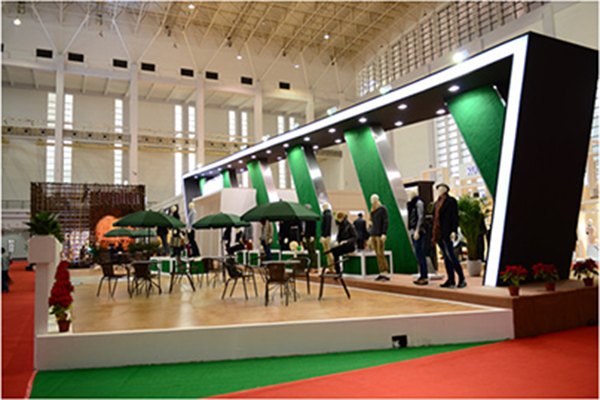 寧波國(guó)際服裝節(jié)昨天開(kāi)幕